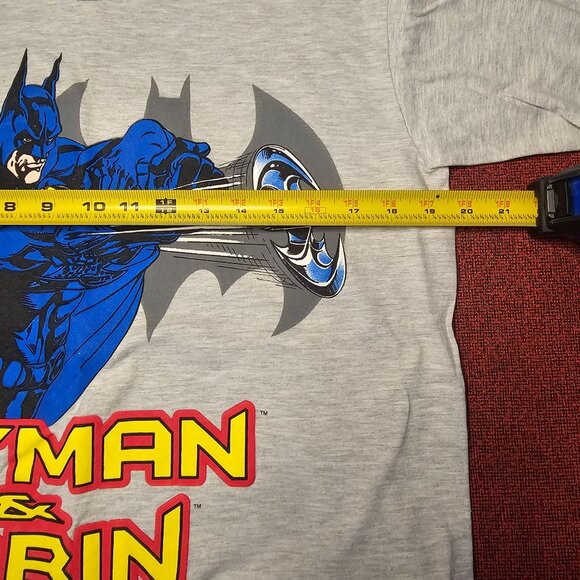 VTG Batman & Robin Graphic T-Shirt Youth XL DC Comics 1997 Gray Grunge - Picture 6 of 7